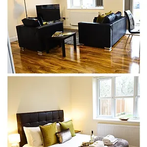 Lux Airport Haven: 2-bed With Free Parking , Ashford (Surrey) United Kingdom